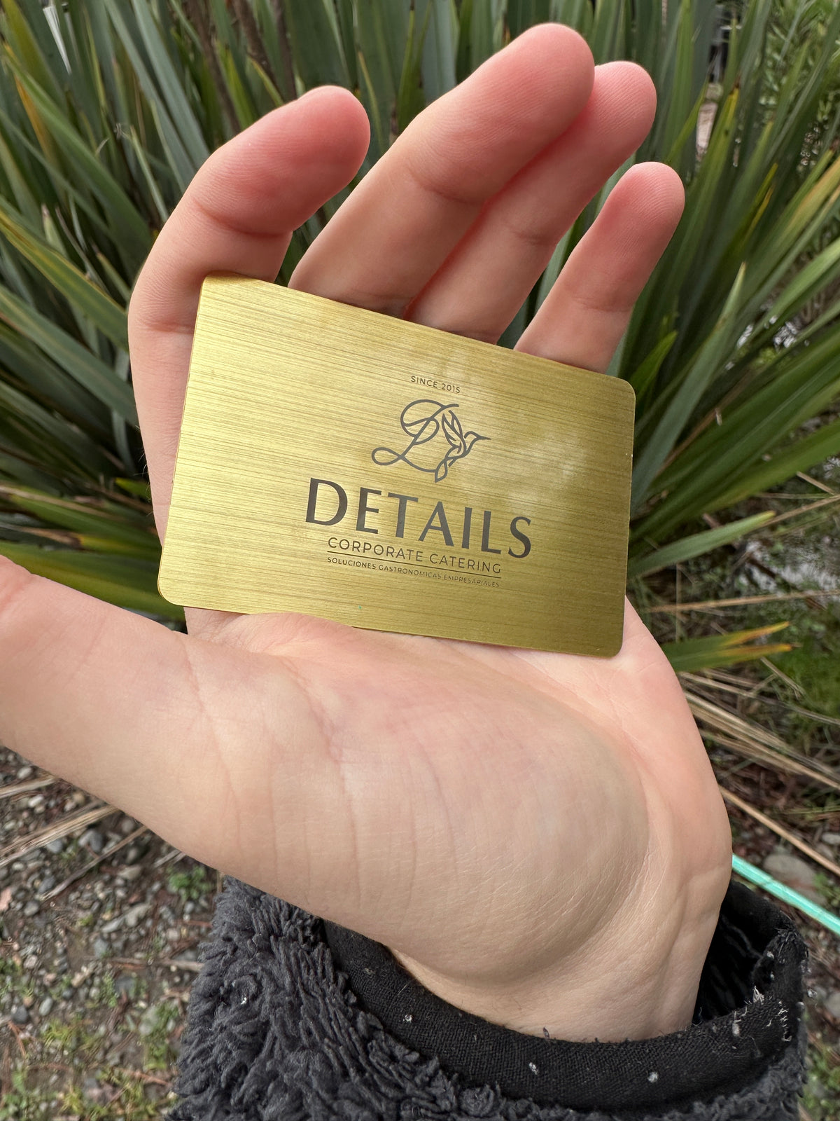 Tarjeta NFC de metal personalizada por grabado laser + Tarjeta de presentación virtual