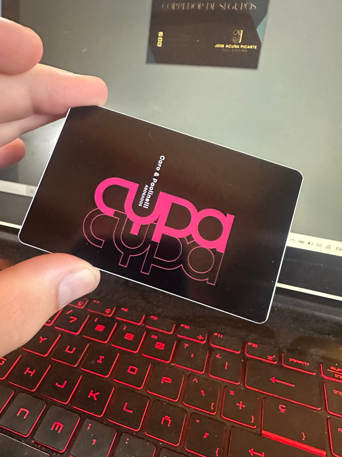 Tarjeta NFC con diseño personalizado (Plastico) + Tarjeta de presentación virtual